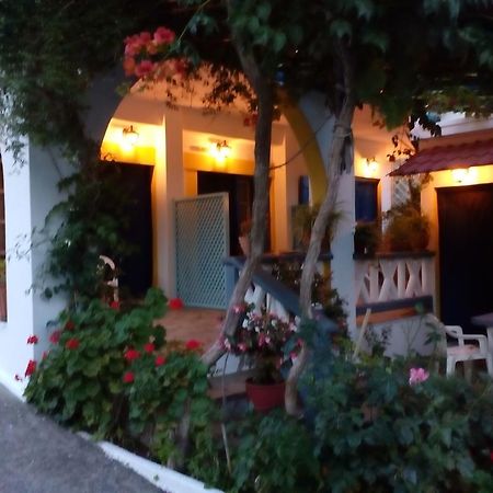 Alexandra Sofia Appartement Stafylos Buitenkant foto