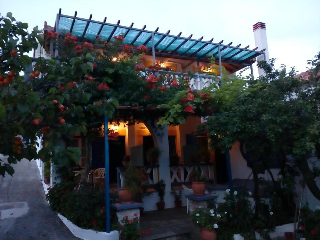 Alexandra Sofia Appartement Stafylos Buitenkant foto