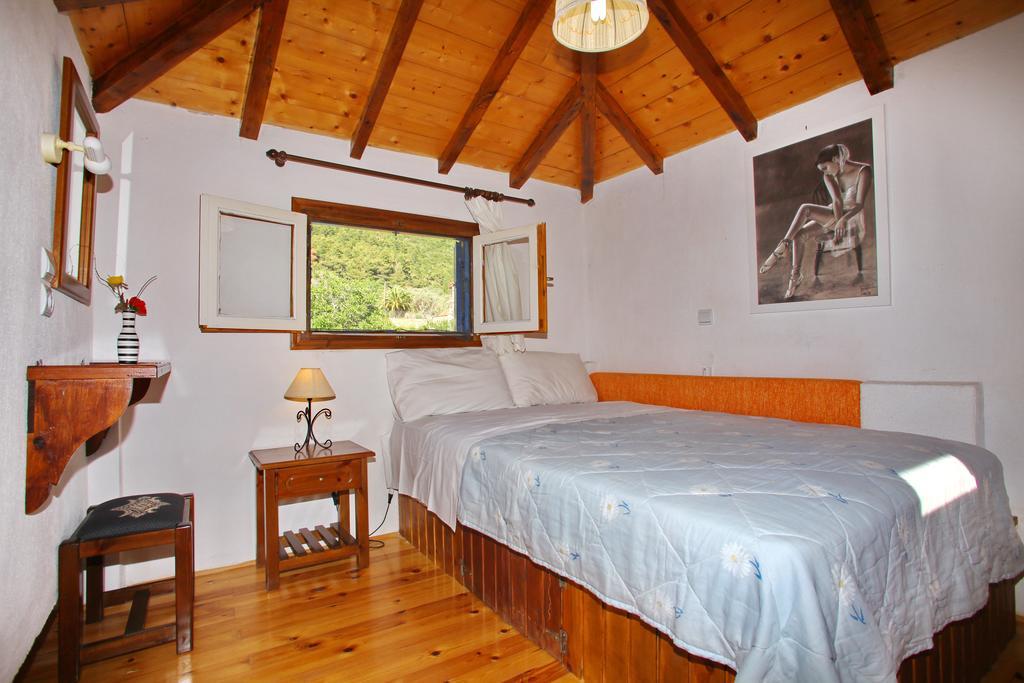 Alexandra Sofia Appartement Stafylos Buitenkant foto